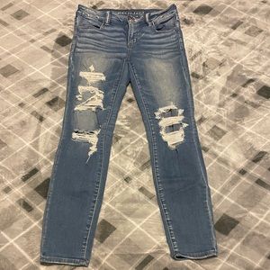 American eagle distressed jeans